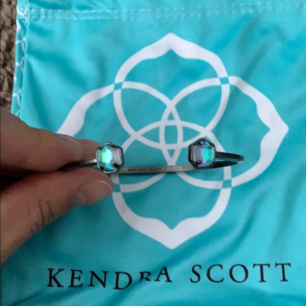Kendra Scott Teddy bracelet